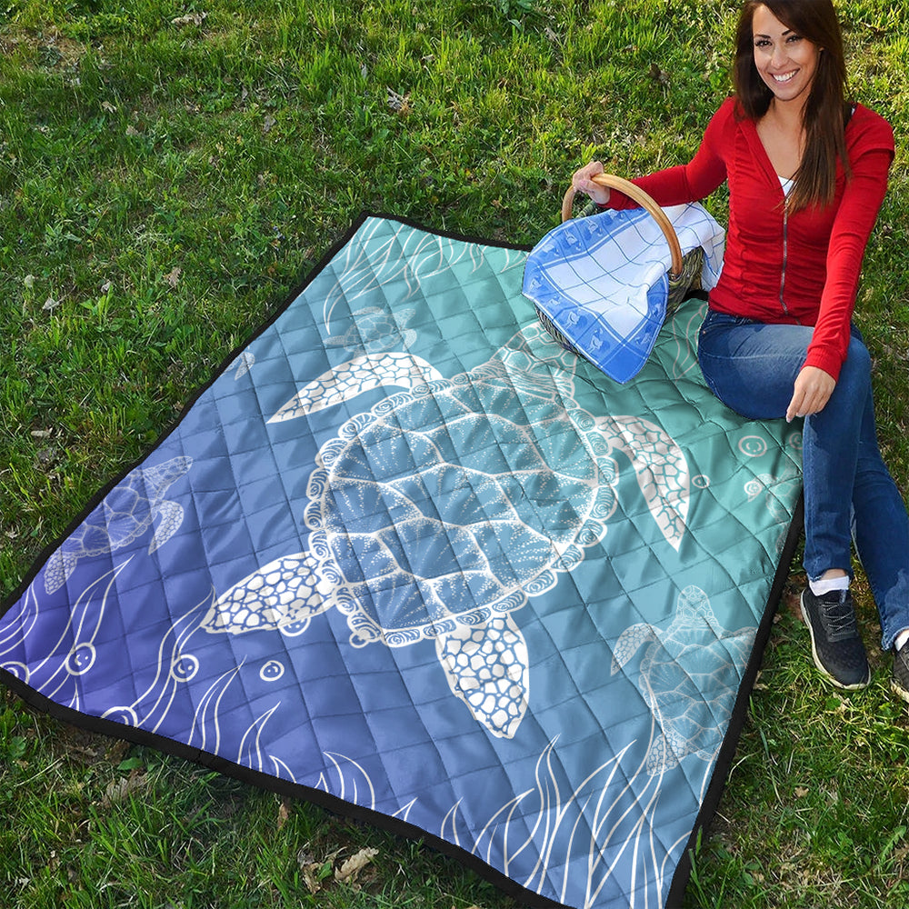 Hawaii Premium Quilt Turtle Gardiant Background