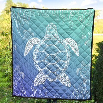 Hawaii Premium Quilt Turtle Gardiant Background