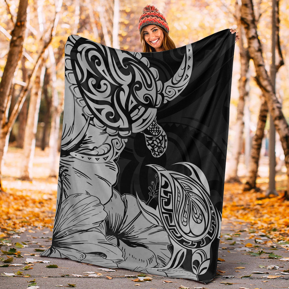 Hawaii Turtle Premium Blanket Polynesian Hibiscus Art Gray