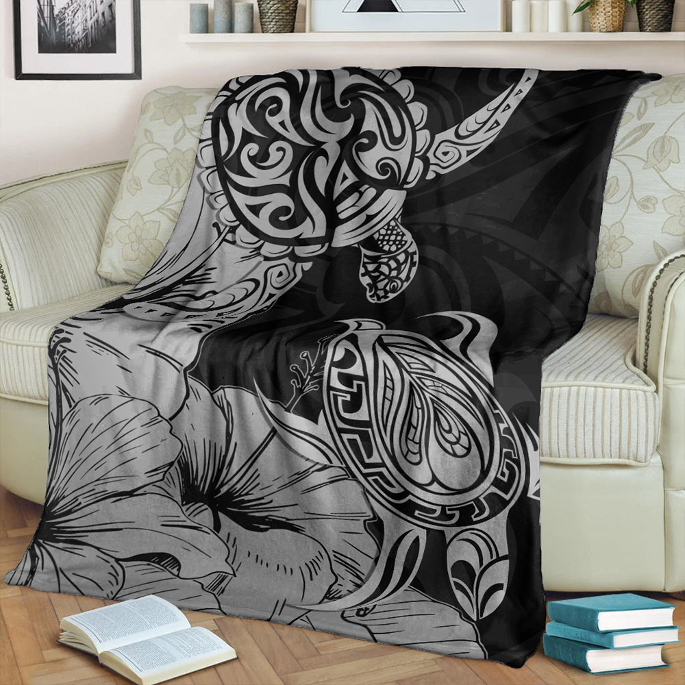 Hawaii Turtle Premium Blanket Polynesian Hibiscus Art Gray