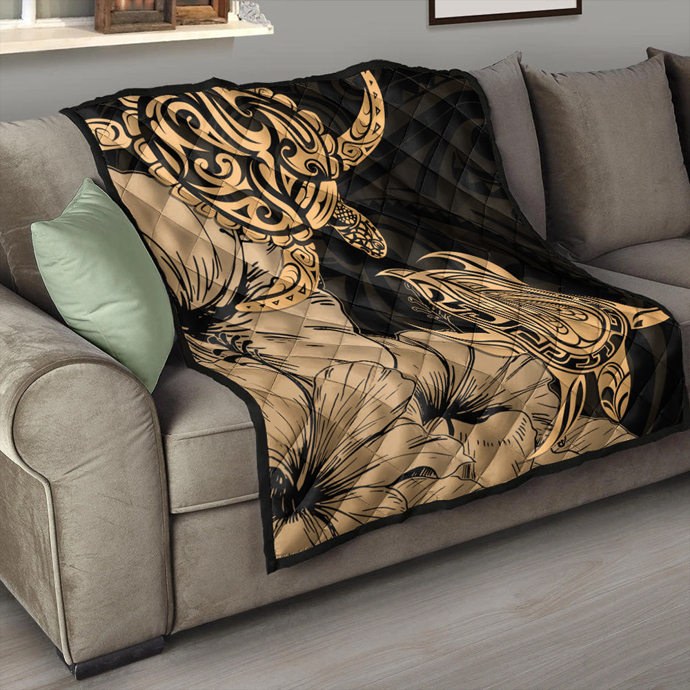 Hawaii Turtle Premium Quilt Polynesian Hibiscus Art Gold