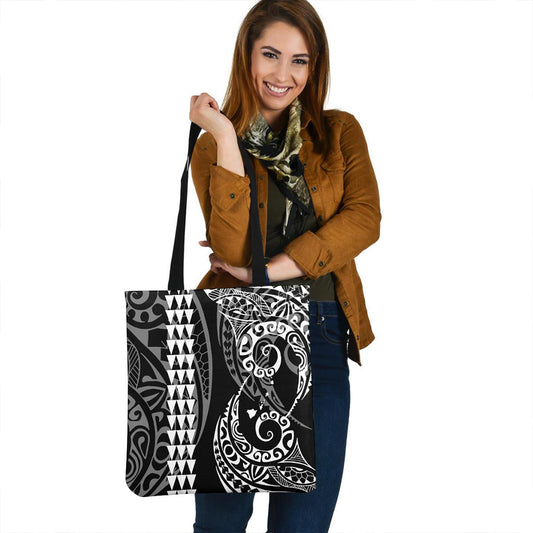 Hawaii Tote Bag Map Kakau Style White