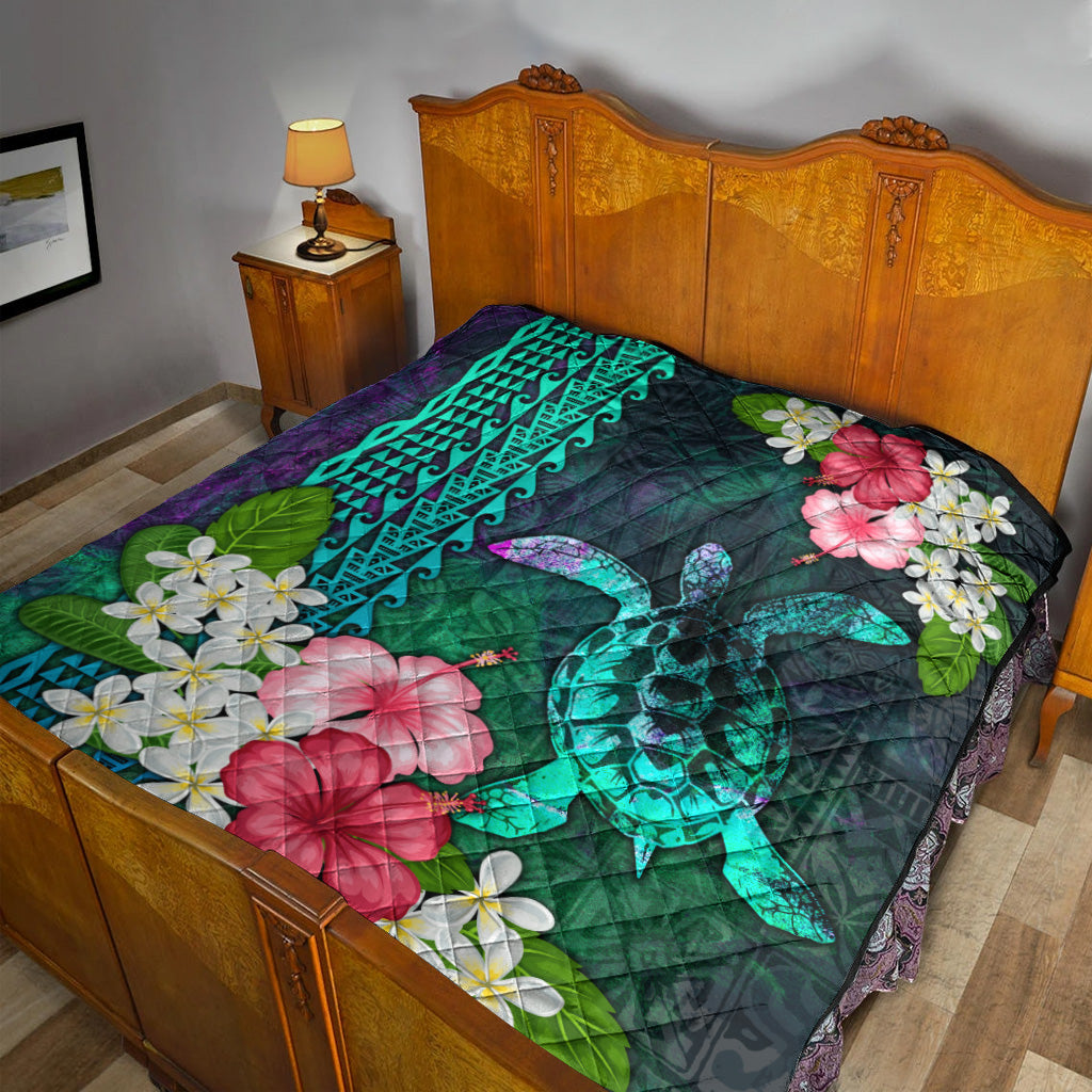 Hawaii Premium Quilt Sea Turtle Abstract Background With Tropical Flowers Hibiscus And Plumeria