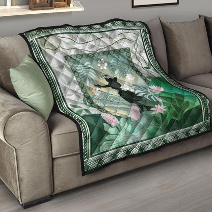 Hawaii Premium Quilt Hawaii Girl Hula Dancers With Tropical Flowers