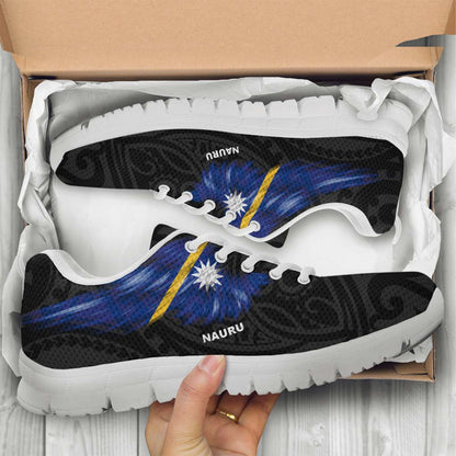 Nauru Sneakers - Flag Wing Sport Style