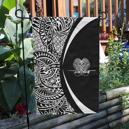 Papua New Guinea Garden Flag Lauhala Circle White