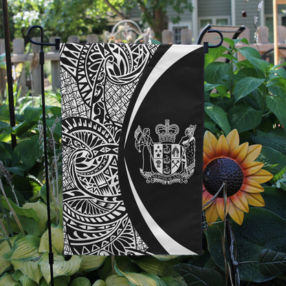 New Zealand Garden Flag Lauhala Circle White