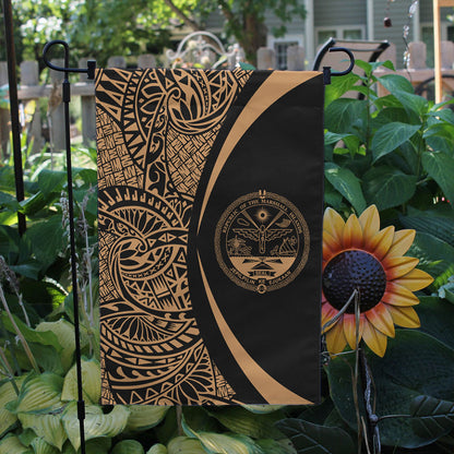 Marshall Islands Garden Flag Lauhala Circle Gold