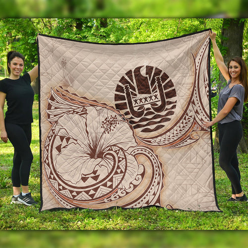 Tahiti Premium Quilt Hibiscus Flower Vintage Style