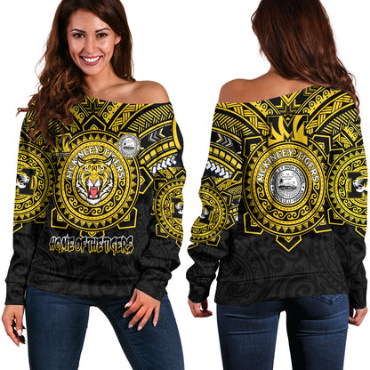 Hawaii Off Shoulder Sweatshirt Custom President William McKinley High School Black & Gold Super Tigers Tribal Style