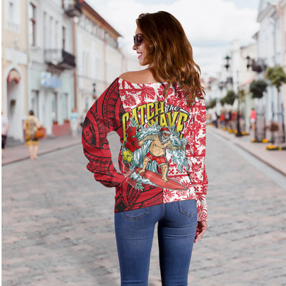 Hawaii Christmas Off Shoulder Sweatshirt Surfing Santa Polynesian Pattern Vintage Style