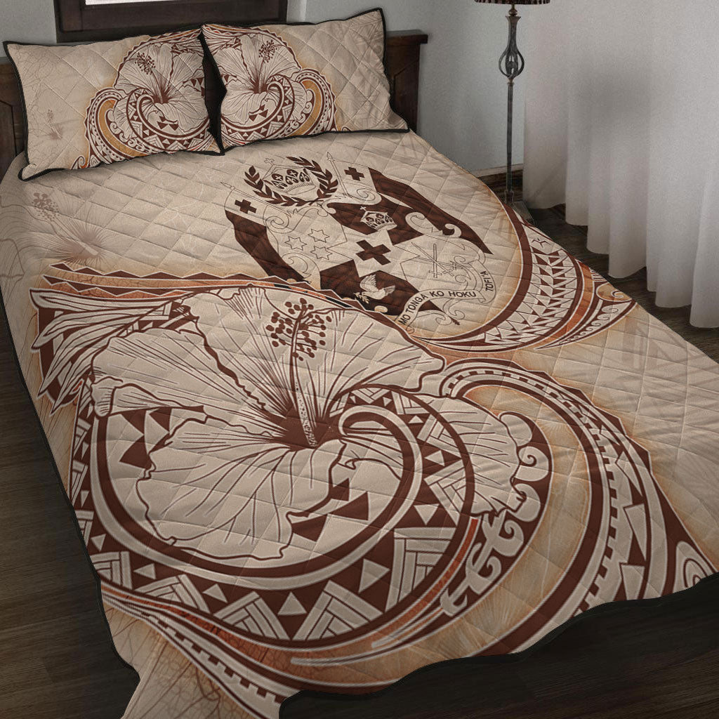 Tonga Quilt Bed Set Hibiscus Flower Vintage Style