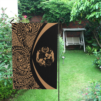 Tonga Garden Flag Lauhala Circle Gold