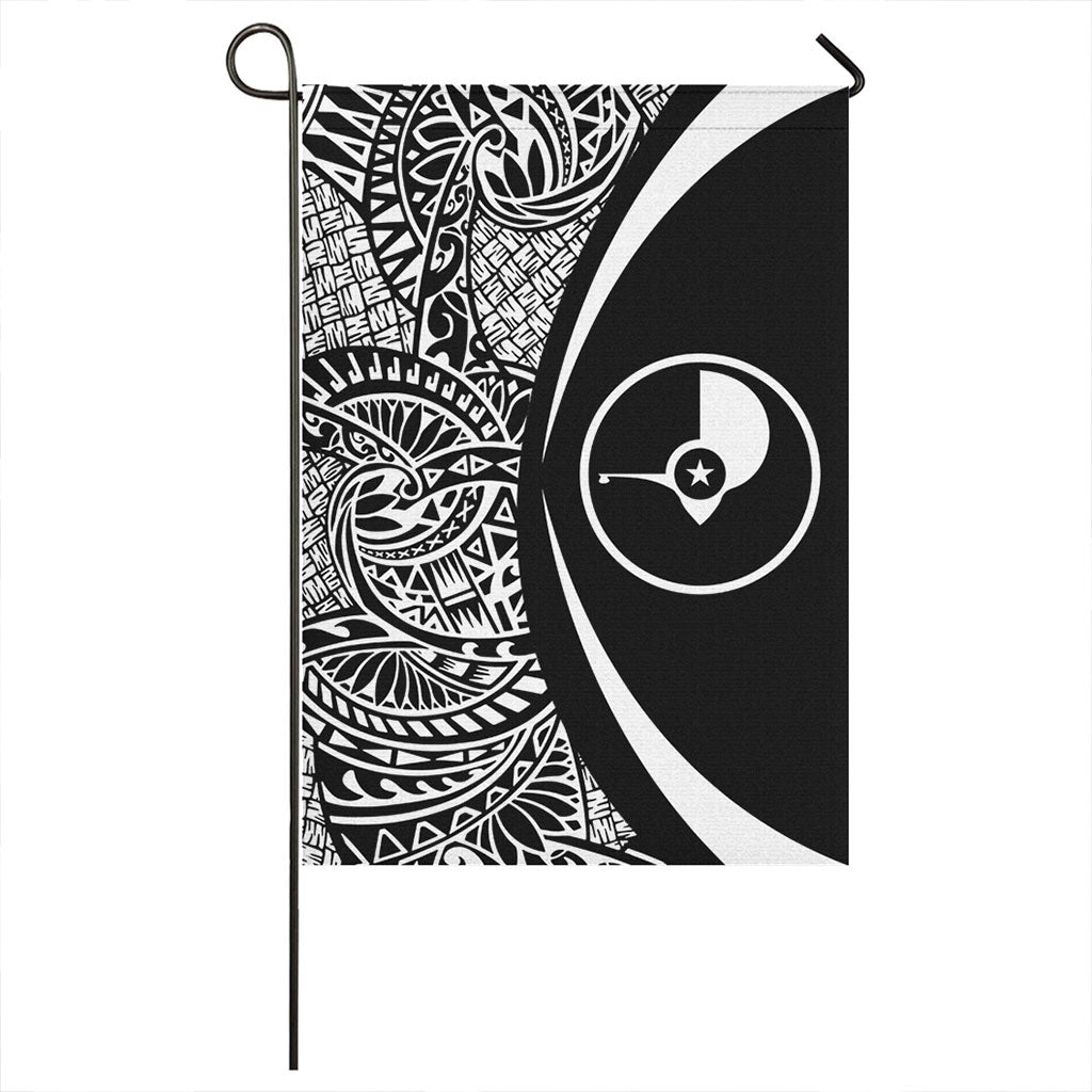 Yap State Garden Flag Lauhala Circle White