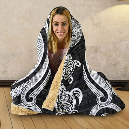 American Samoa Hooded Blanket - White Tentacle Turtle