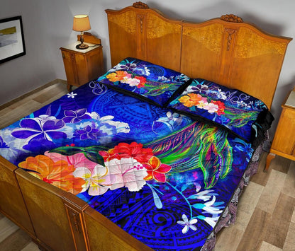 American Samoa Polynesian Custom Personalised Quilt Bed Set - Humpback Whale with Tropical Flowers (Blue)