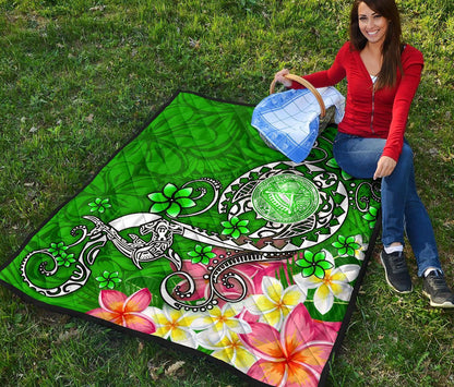 American Samoa Polynesian Premium Quilt - Turtle Plumeria (Green)