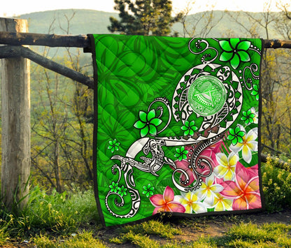 American Samoa Polynesian Premium Quilt - Turtle Plumeria (Green)