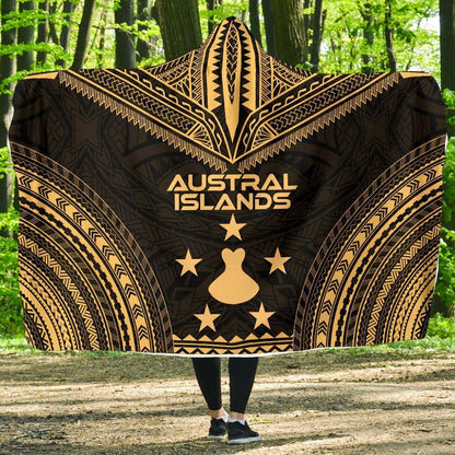 Austral Islands Polynesian Chief Hooded Blanket - Gold Version