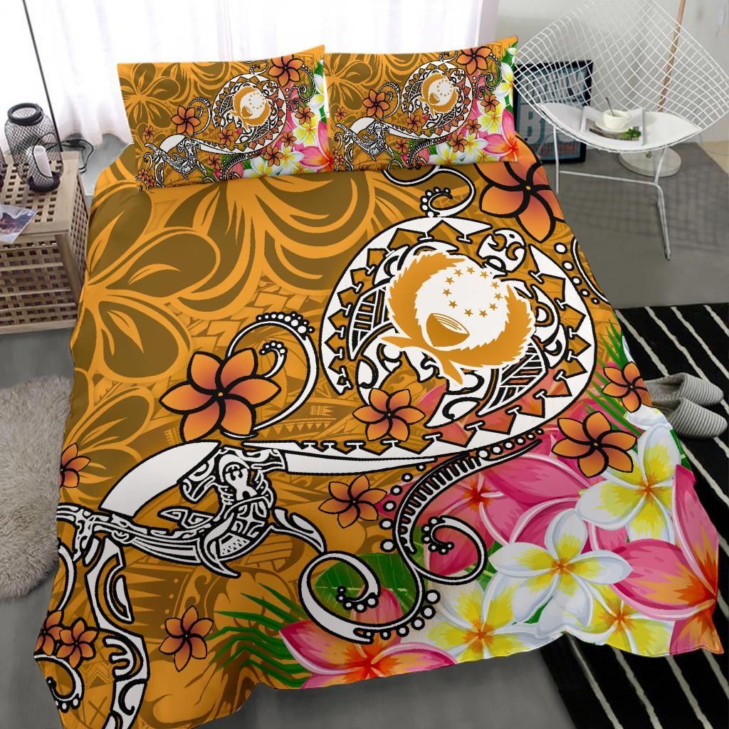 Pohnpei Bedding Set - Turtle Plumeria (Gold)