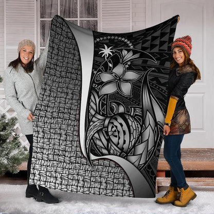 Chuuk Micronesia Premium Blanket White - Turtle With Hook