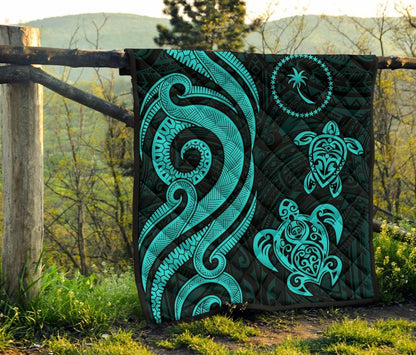 Chuuk Micronesian Premium Quilt - Turquoise Tentacle Turtle