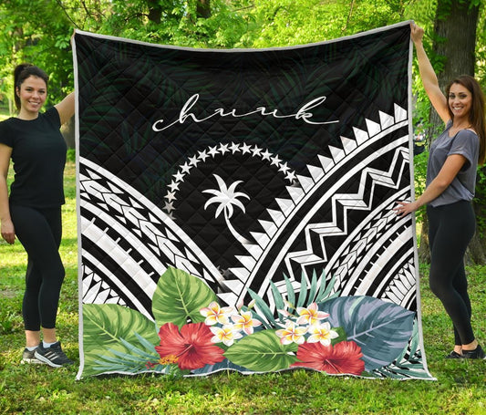 Chuuk Premium Quilt - Chuuk Coat of Arms & Polynesian Tropical Flowers White