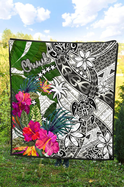Chuuk Premium Quilt White - Turtle Plumeria Banana Leaf