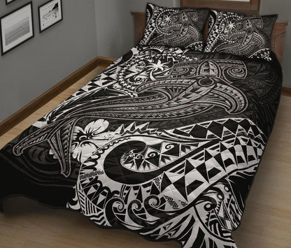 Chuuk Quilt Bed Set - White Shark Polynesian Tattoo