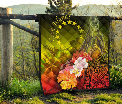 Cook Islands Premium Quilt - Humpback Whale with Tropical Flowers (Yellow)