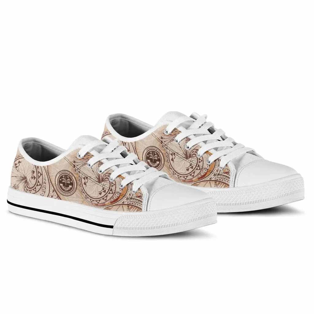 Federated States of Micronesia Low Top Shoes - Hibiscus Flowers Vintage Style