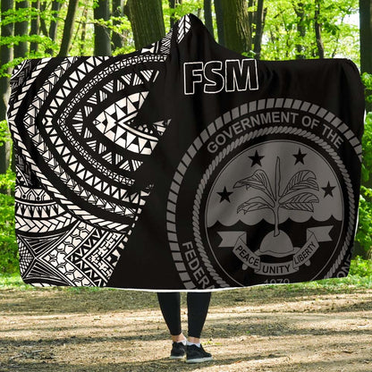 Federated States of Micronesia Pattern Economy Hooded Blanket
