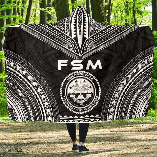 Federated States Of Micronesia Polynesian Chief Hooded Blanket - Black Version