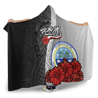 Federated States Of Micronesia Polynesian Hooded Blanket - Coat Of Arm With Hibiscus White