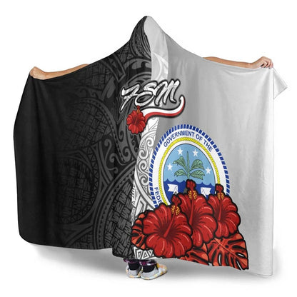 Federated States Of Micronesia Polynesian Hooded Blanket - Coat Of Arm With Hibiscus White