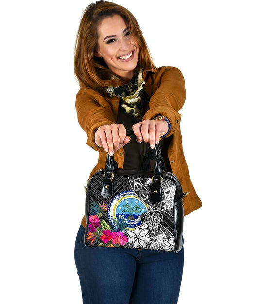 Federated States Of Micronesia Shoulder Handbag - Turtle Plumeria Banana Leaf