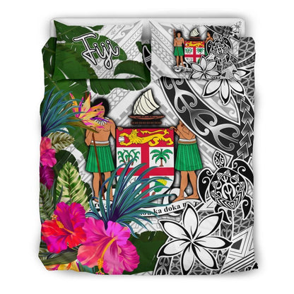 Fiji Bedding Set White - Turtle Plumeria Banana Leaf Crest