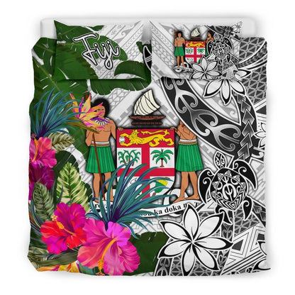 Fiji Bedding Set White - Turtle Plumeria Banana Leaf Crest