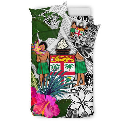 Fiji Bedding Set White - Turtle Plumeria Banana Leaf Crest