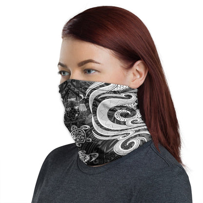 Fiji Crest Neck Gaiter - Turtle Tentacle White