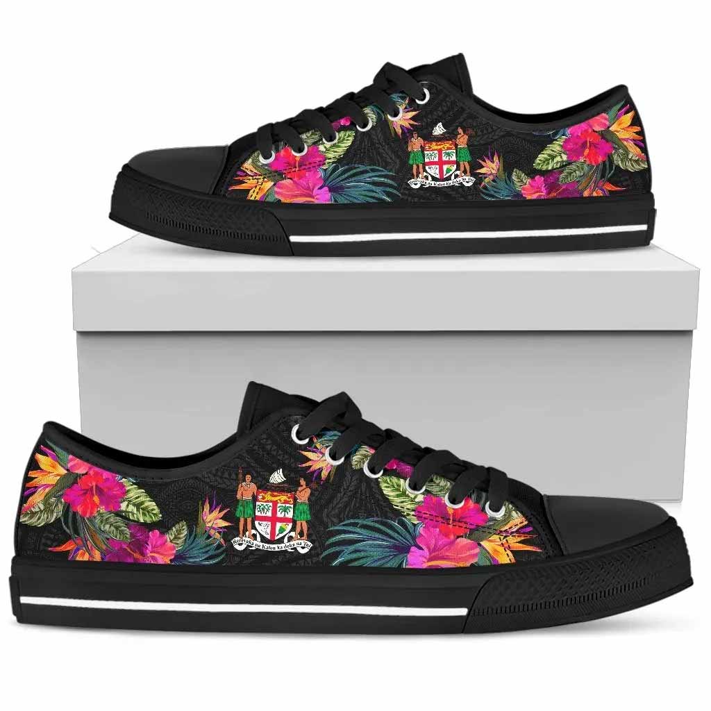 Fiji Low Top Shoes - Hibiscus Polynesian Pattern