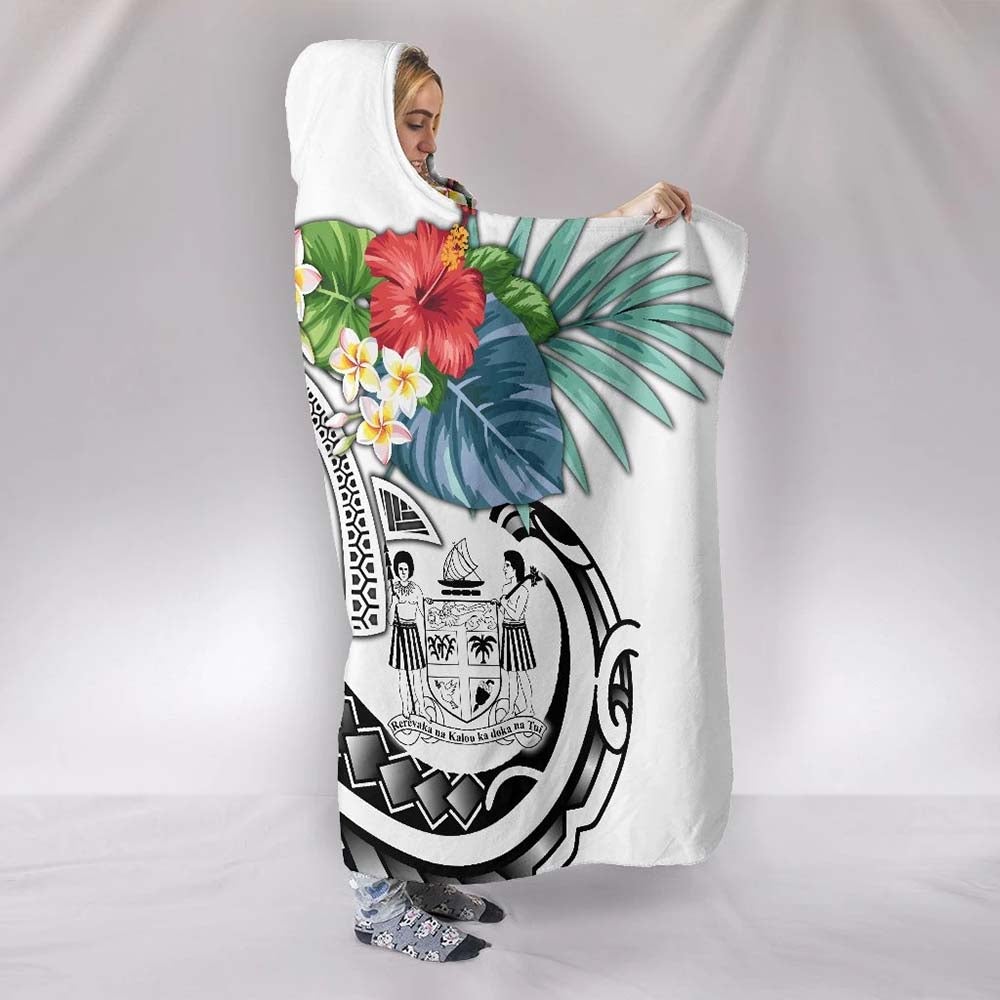 Fiji Polynesian Hooded Blanket - Summer Plumeria (White)