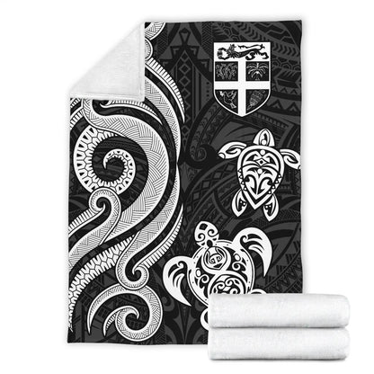 Fiji Polynesian Premium Blanket - White Tentacle Turtle