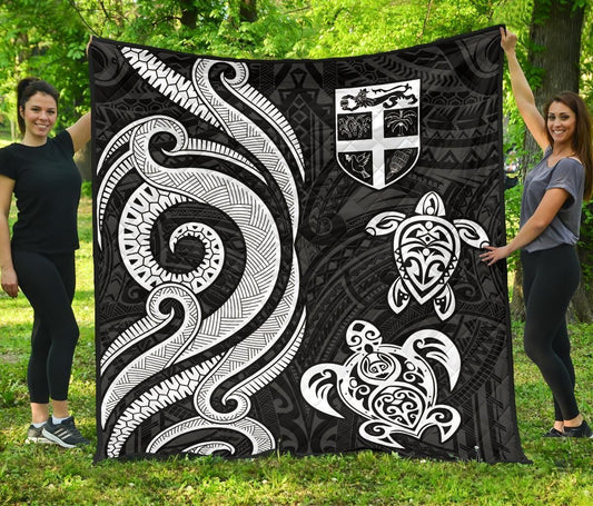 Fiji Polynesian Premium Quilt - White Tentacle Turtle