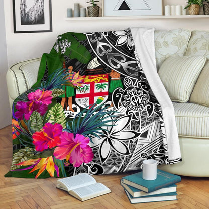 Fiji Premium Blanket - Turtle Plumeria Banana Leaf Crest