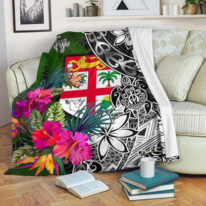 Fiji Premium Blanket - Turtle Plumeria Banana Leaf