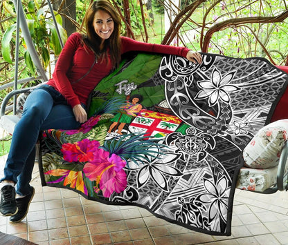 Fiji Premium Quilt - Turtle Plumeria Banana Leaf Crest