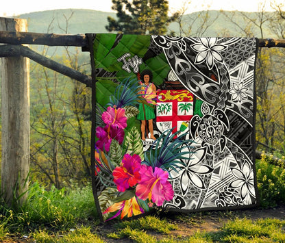 Fiji Premium Quilt - Turtle Plumeria Banana Leaf Crest