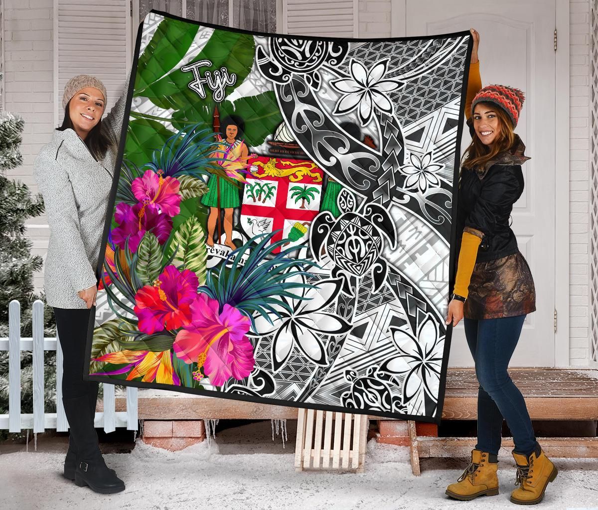 Fiji Premium Quilt White - Turtle Plumeria Banana Leaf Crest
