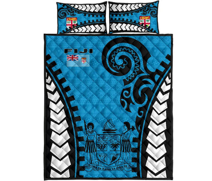 Fiji Quilt Bed Set - Fiji Flag Coat Of Arms Polynesian Warrior Style